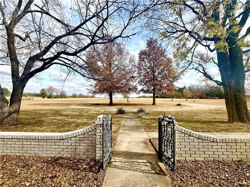 Fort Scott, KS 66701,972 240th ST