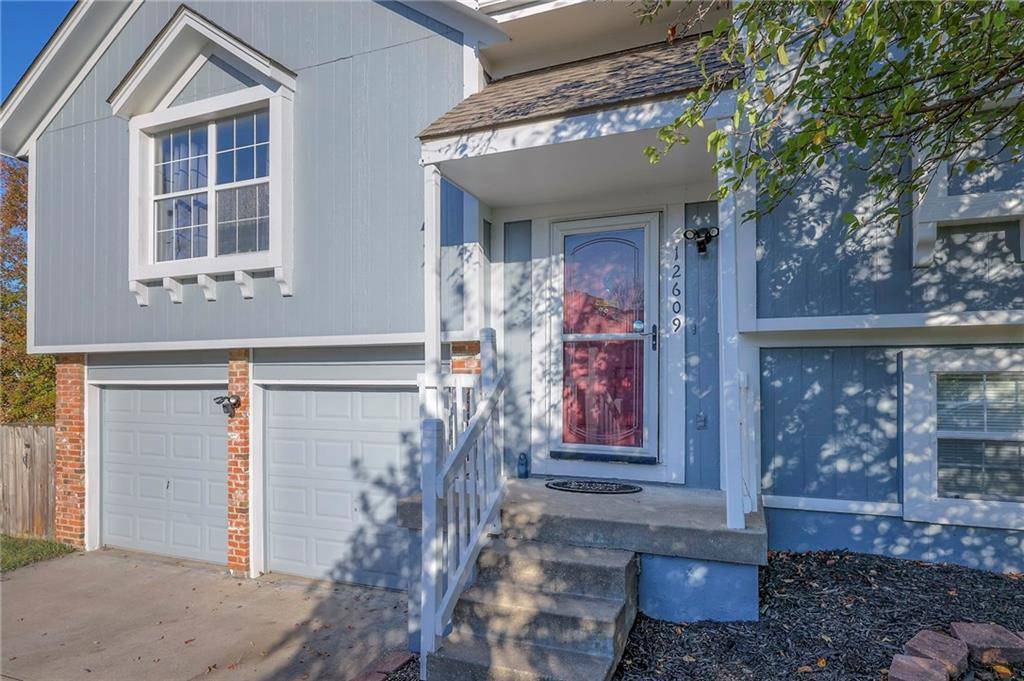 Grandview, MO 64030,12609 Fountain Lake DR