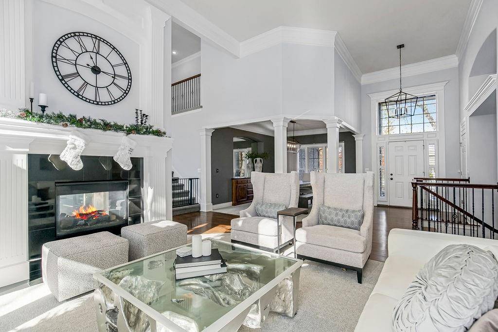 Lenexa, KS 66219,17309 W 84th TER