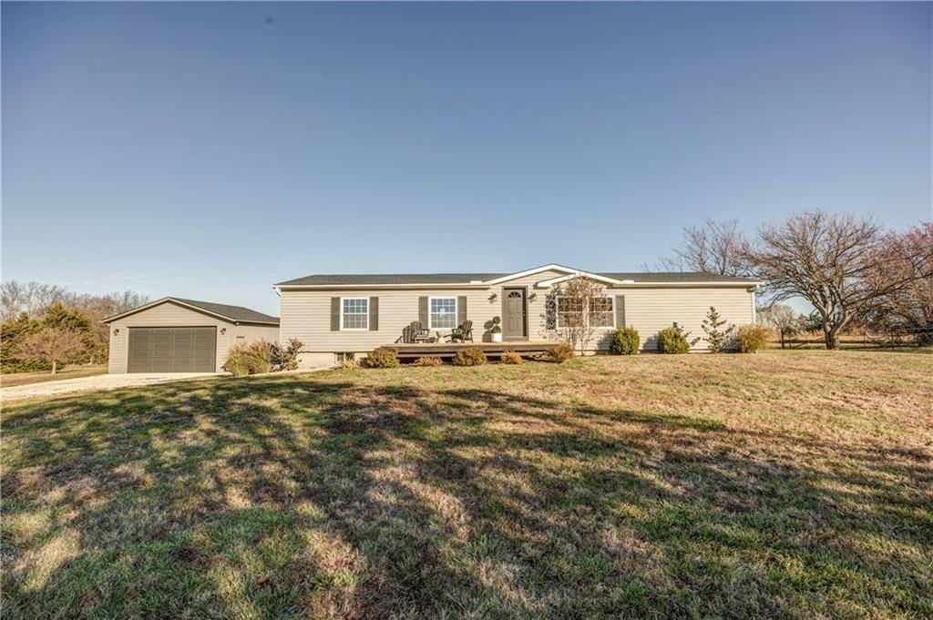 Lane, KS 66042,40028 W 379th ST