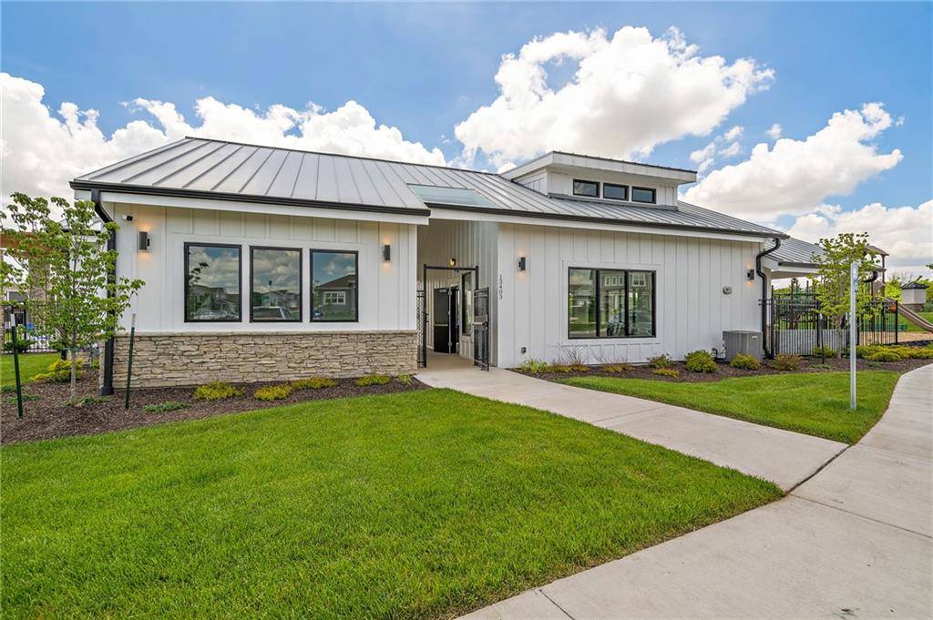 Overland Park, KS 66013,18109 Venerable ST