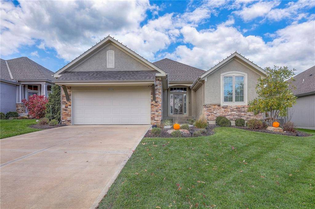 Overland Park, KS 66221,12084 W 138th CT