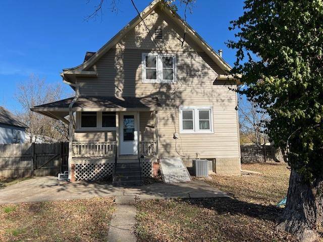 Parsons, KS 67357,2214 Crawford AVE