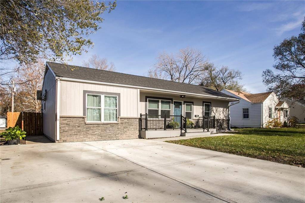Harrisonville, MO 64701,710 W South ST