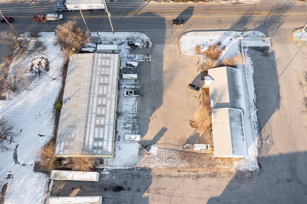 Kansas City, KS 66106,411 and 423 S 42nd ST