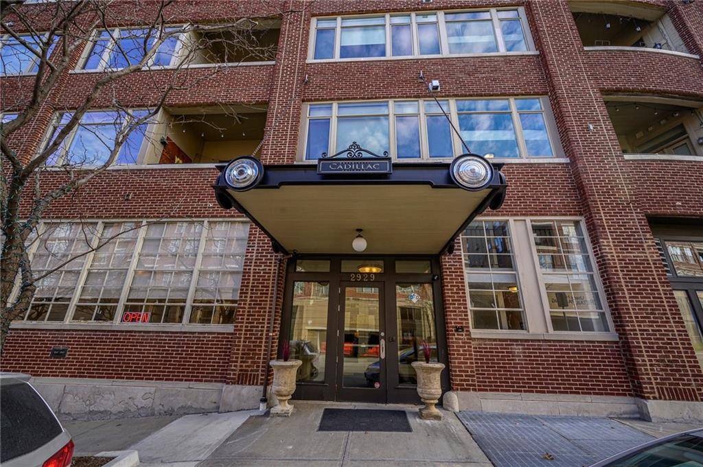 Kansas City, MO 64108,2929 McGee Trafficway #304