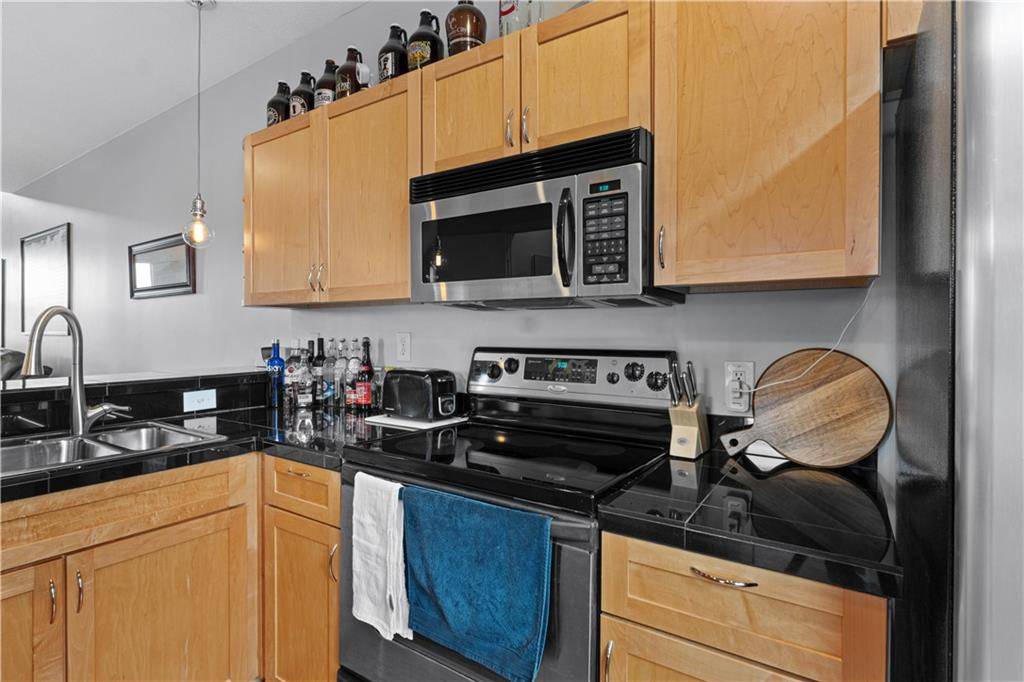 Kansas City, MO 64111,4577 Madison AVE