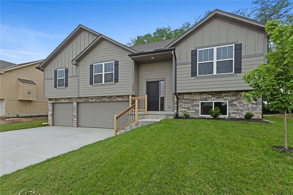 Independence, MO 64056,1316 N Holland CT