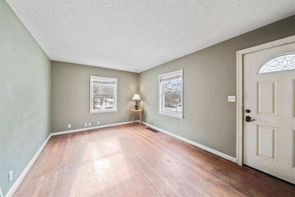 Merriam, KS 66202,5547 Hadley ST
