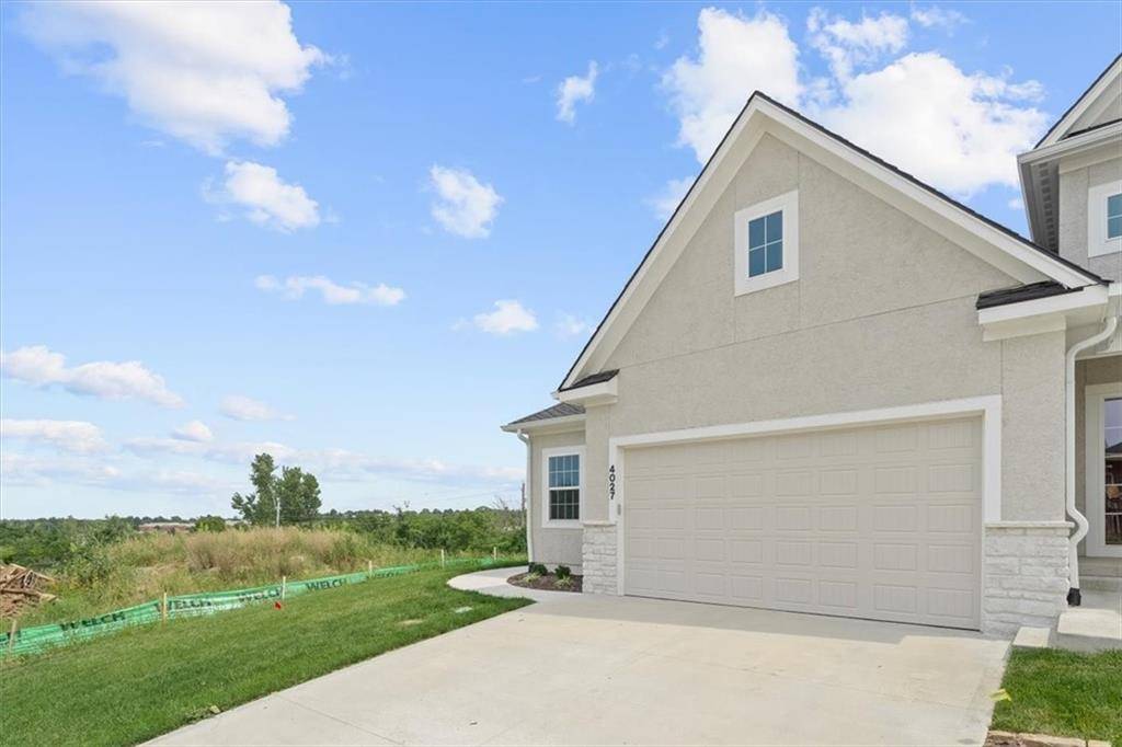 Lee's Summit, MO 64064,4027 NE Sagamore DR #A