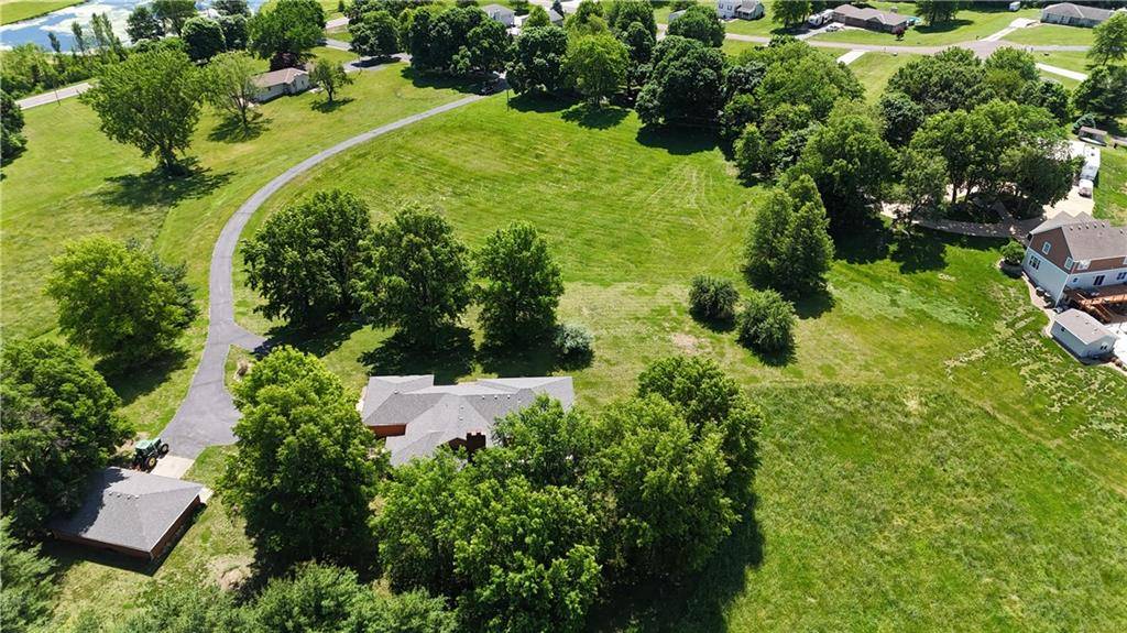 St Joseph, MO 64507,5672 State Route FF HWY