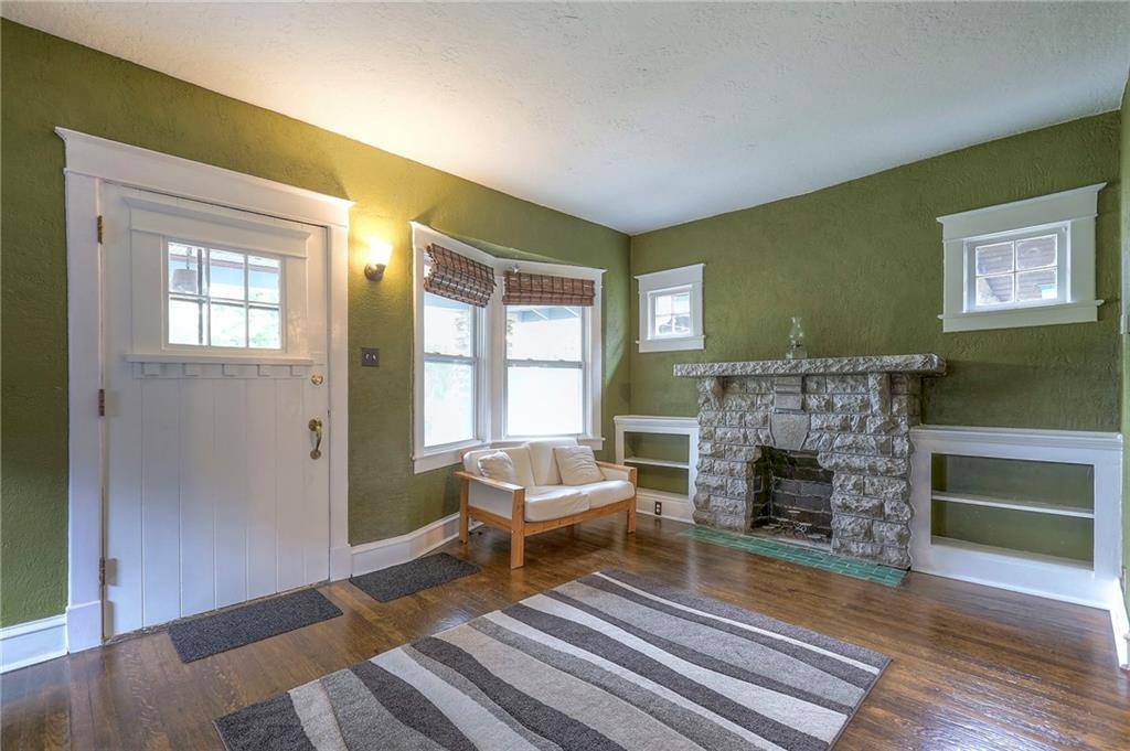 Kansas City, MO 64110,4537 Gillham RD