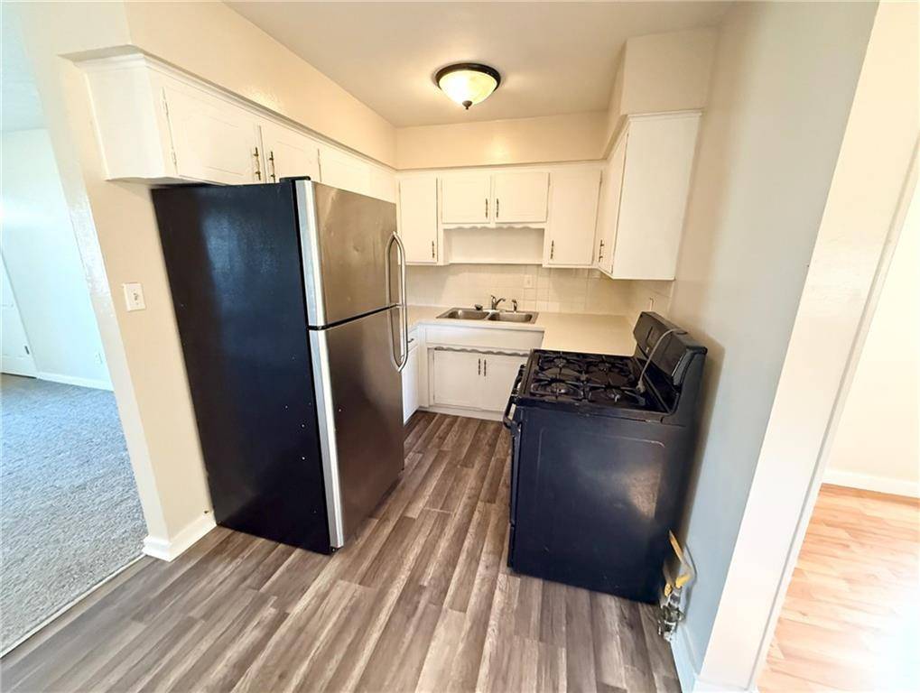 Independence, MO 64056,124 N Peck DR