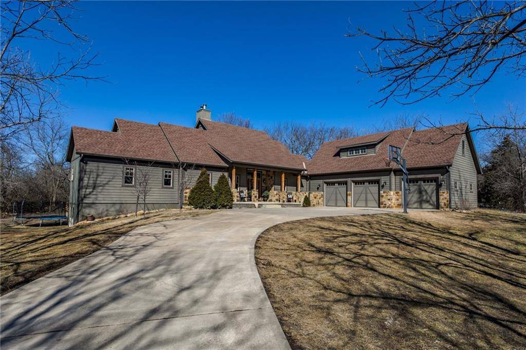 Paola, KS 66071,24620 Columbia RD