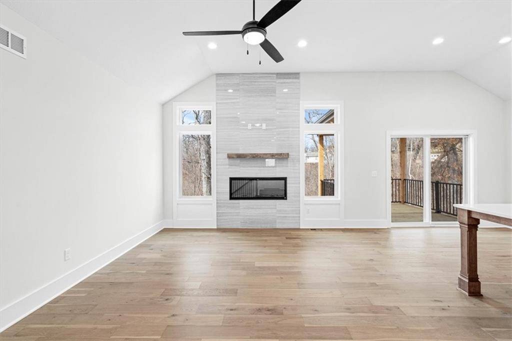 Lee's Summit, MO 64064,529 NE Sienna PL