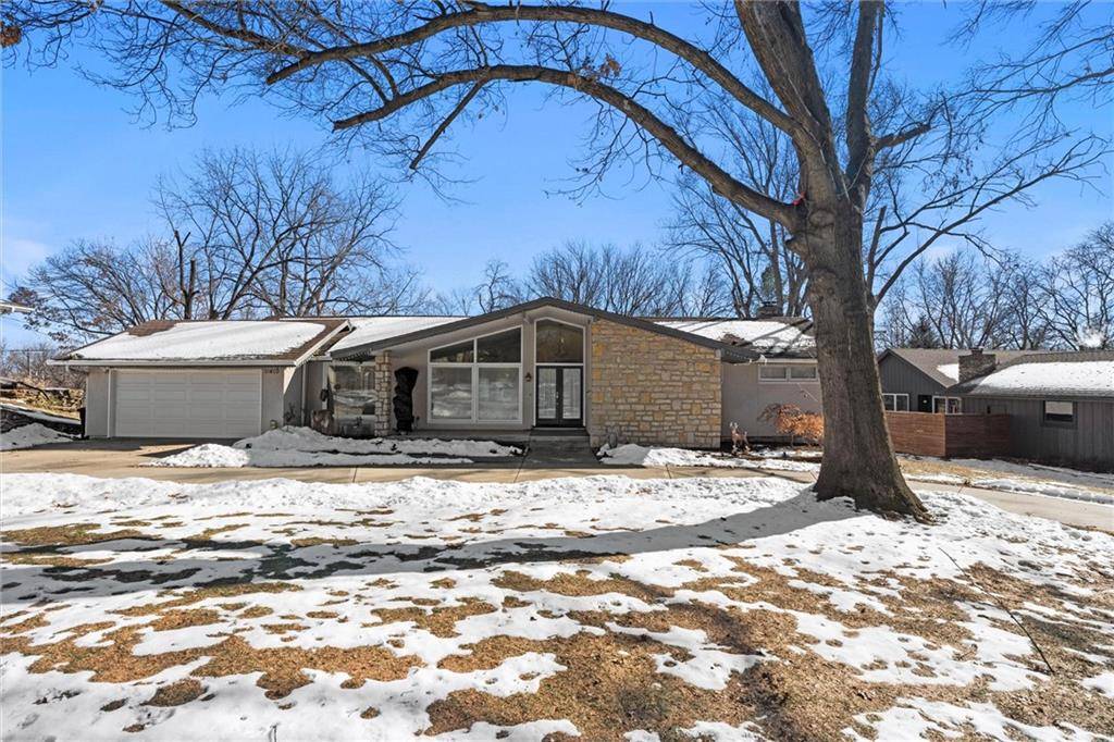 Leawood, KS 66206,10409 Sagamore RD