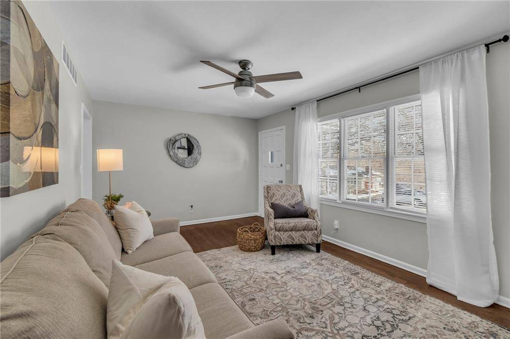 Raytown, MO 64133,5604 Manning AVE