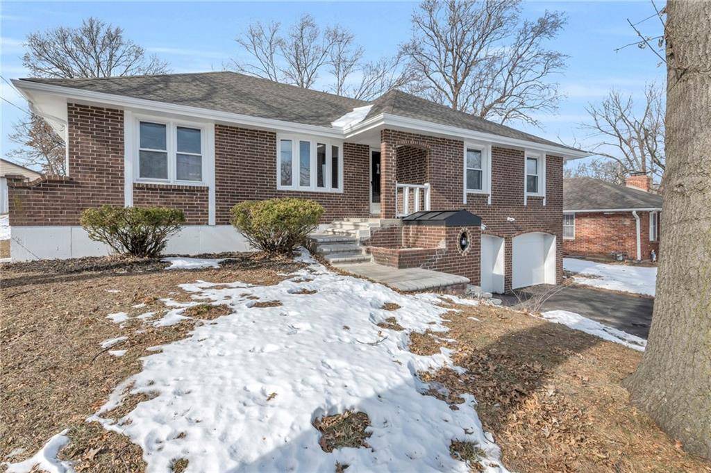 Independence, MO 64052,3510 S Park AVE