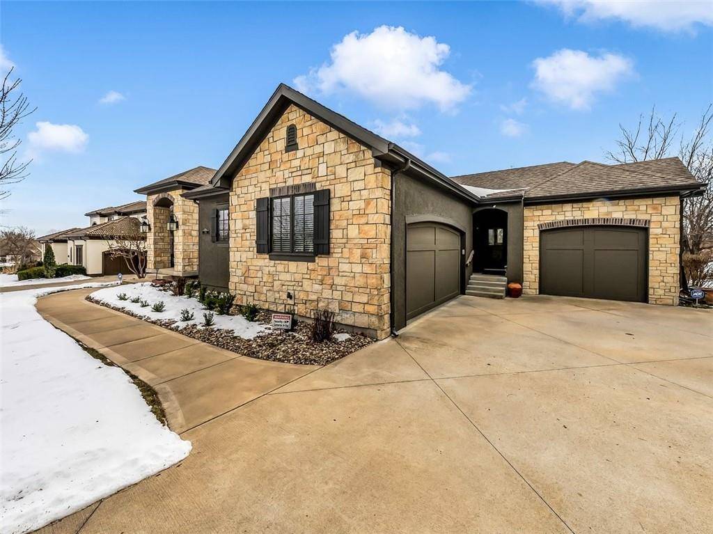 Kansas City, MO 64157,7901 N Shoal Creek Valley DR