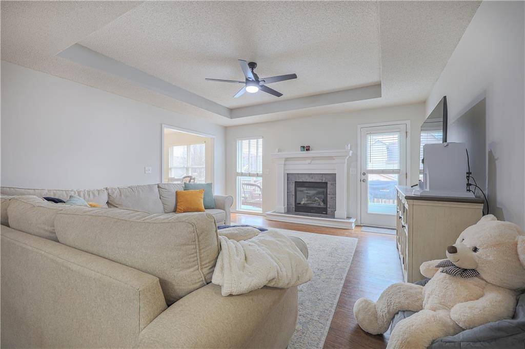Raymore, MO 64083,1103 CAMELOT DR