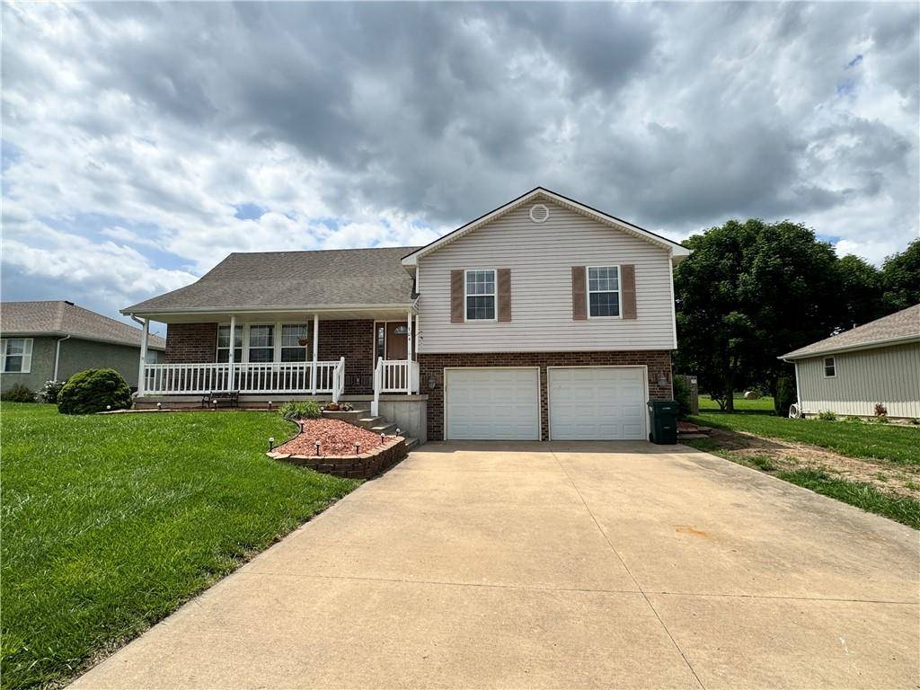 Archie, MO 64725,304 S Jackson ST