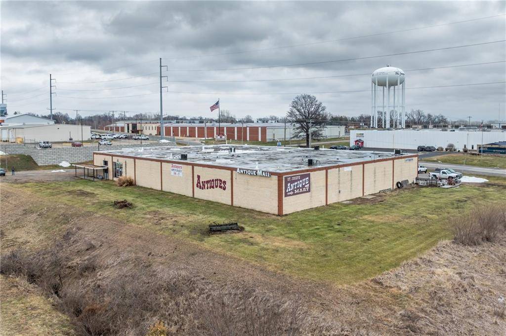St Joseph, MO 64503,3600 S Leonard RD