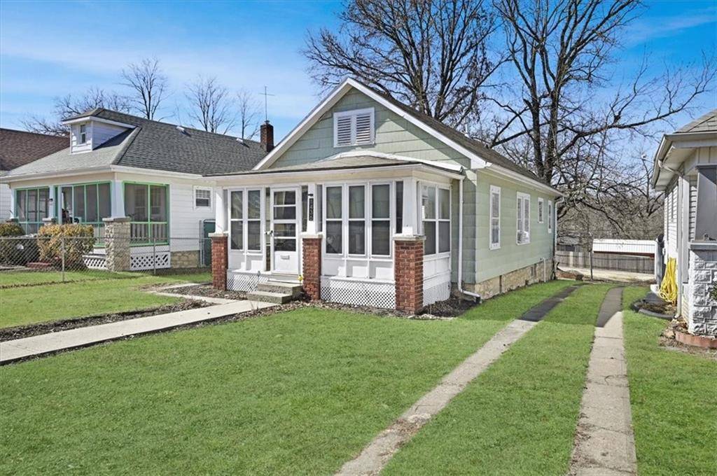 Leavenworth, KS 66048,1436 Central AVE