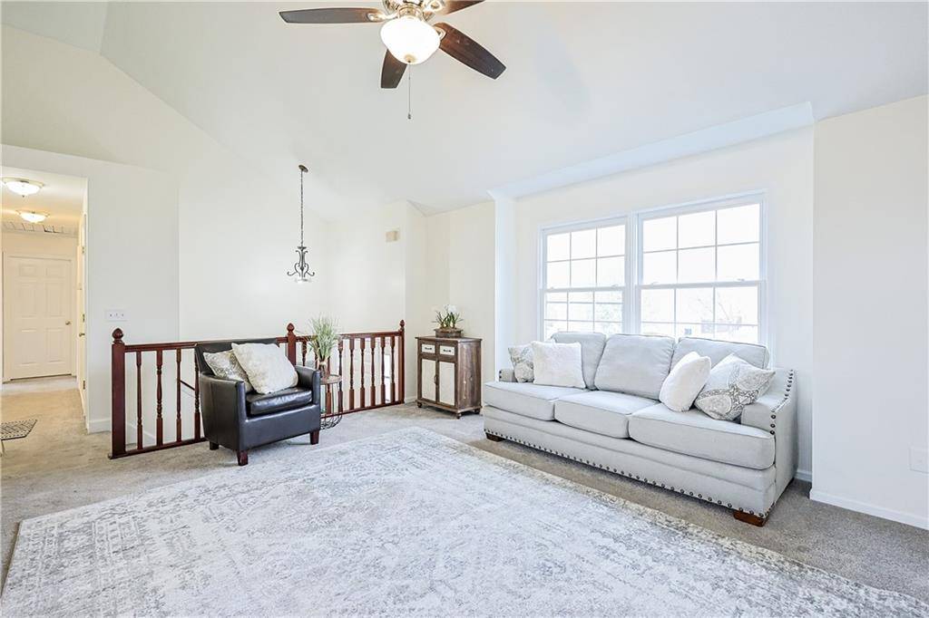 St Joseph, MO 64506,3904 Remington CT