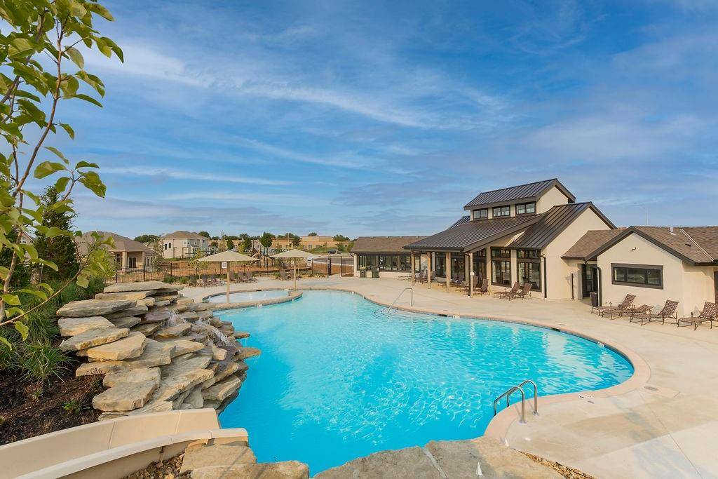 Overland Park, KS 66224,15829 Alhambra ST
