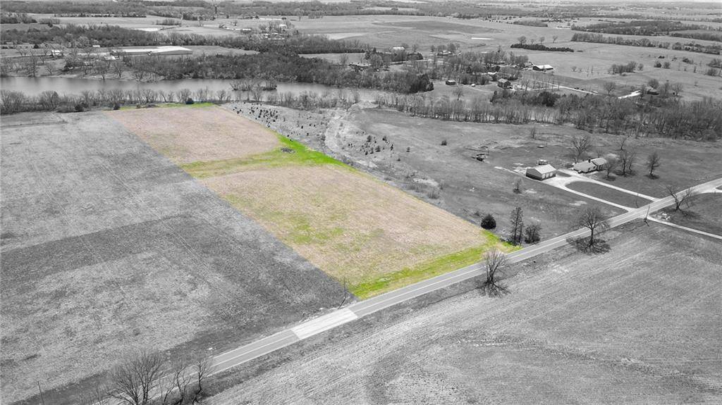 Ottawa, KS 66067,2855 Nebraska RD