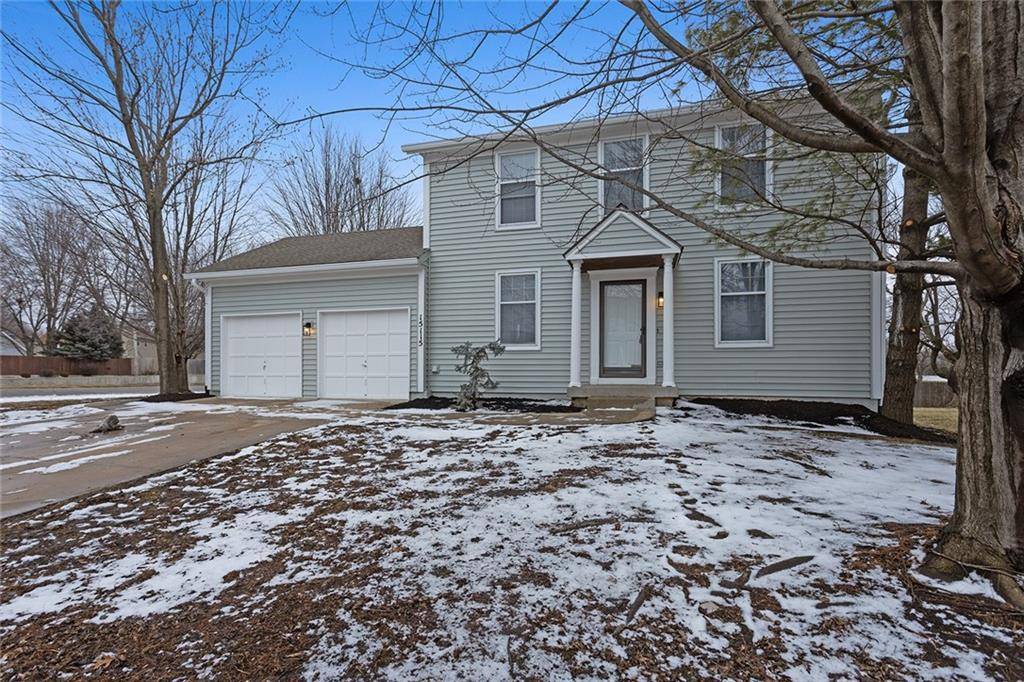 Olathe, KS 66062,15115 W 147th TER