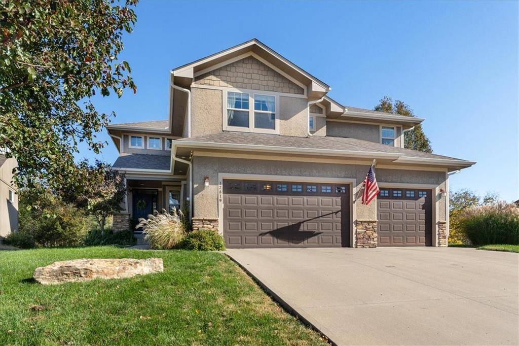 Kansas City, MO 64146,12819 Woodland AVE