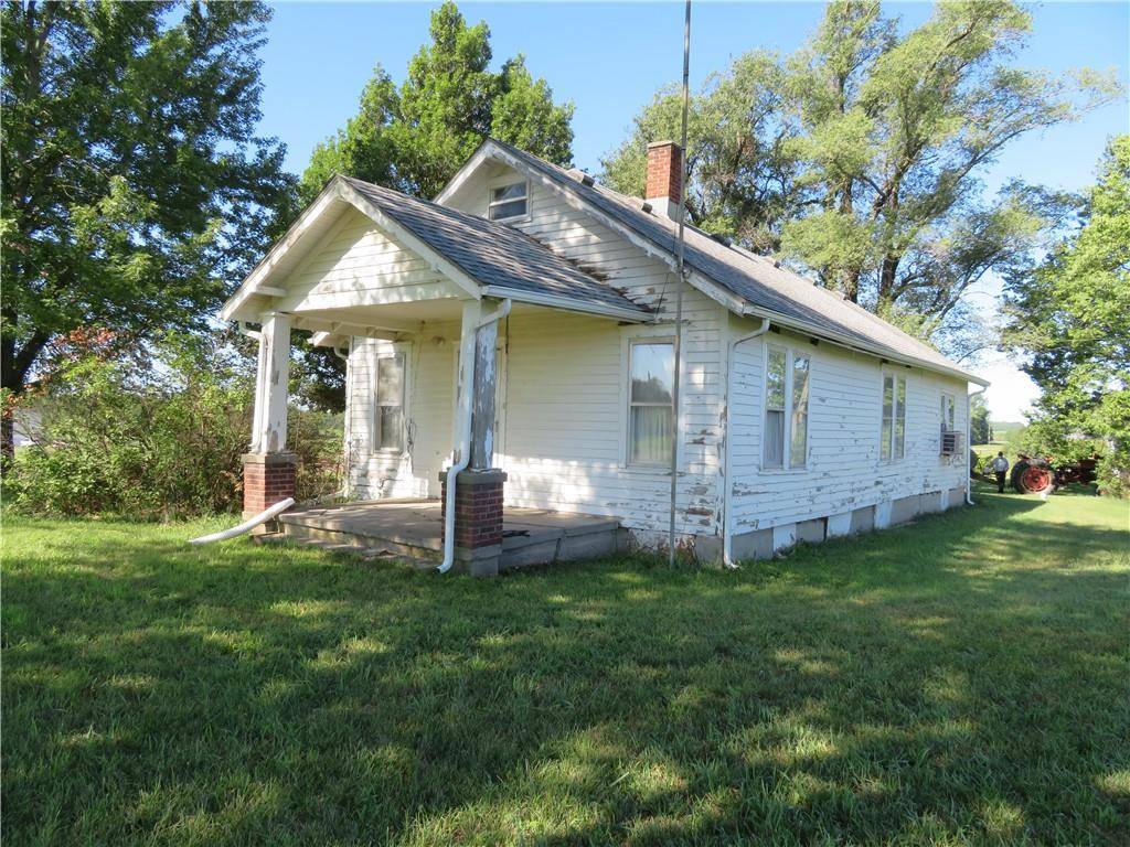 Paola, KS 66071,00000 Cedar Niles RD