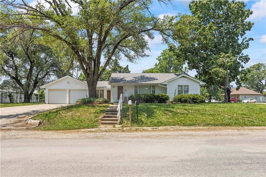 Rich Hill, MO 64779,723 E Walnut ST