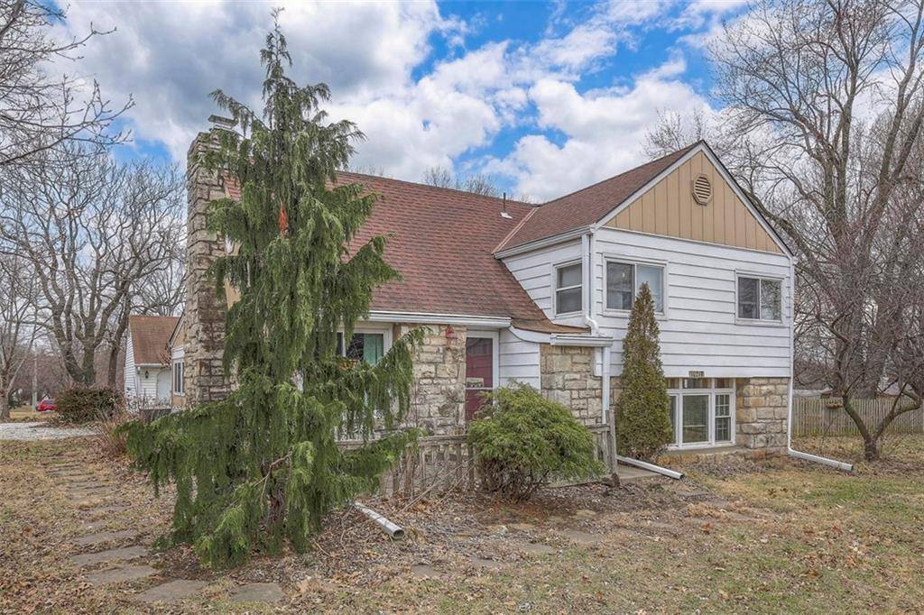 Raytown, MO 64133,10217 E 53rd ST