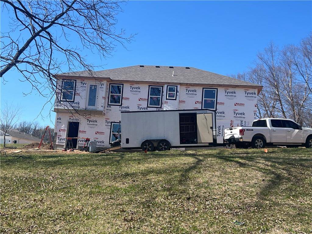 Lexington, MO 64067,1 Creekview Bend N/A