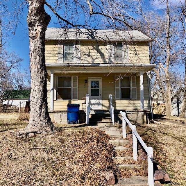 Oskaloosa, KS 66066,304 Hamilton ST