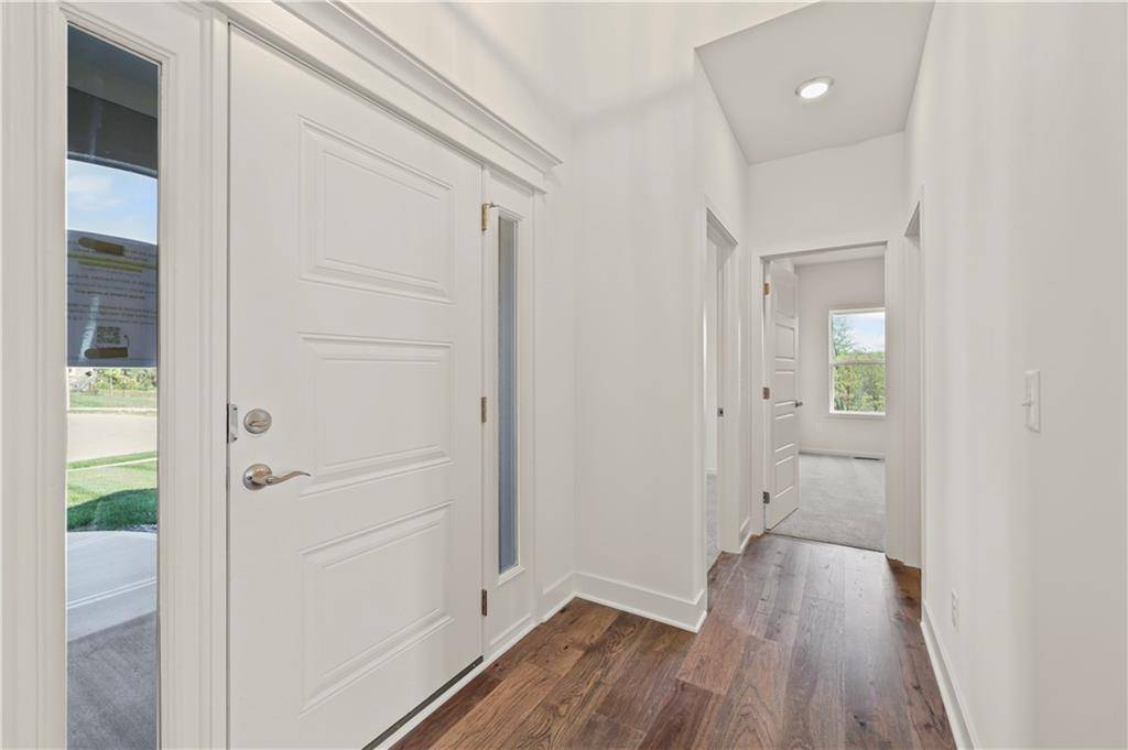 Kansas City, MO 64156,7009 NE 102nd CT