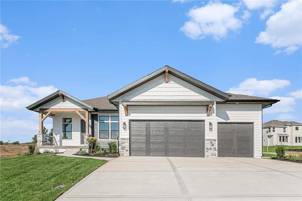 Overland Park, KS 66013,18400 Monrovia ST