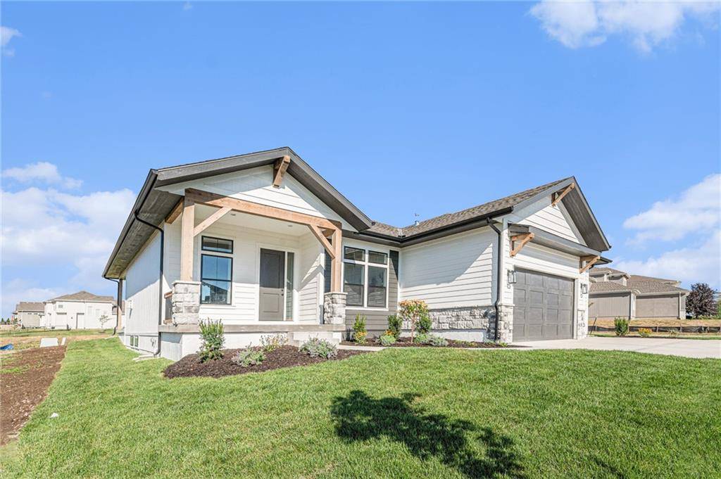 Overland Park, KS 66013,18400 Monrovia ST