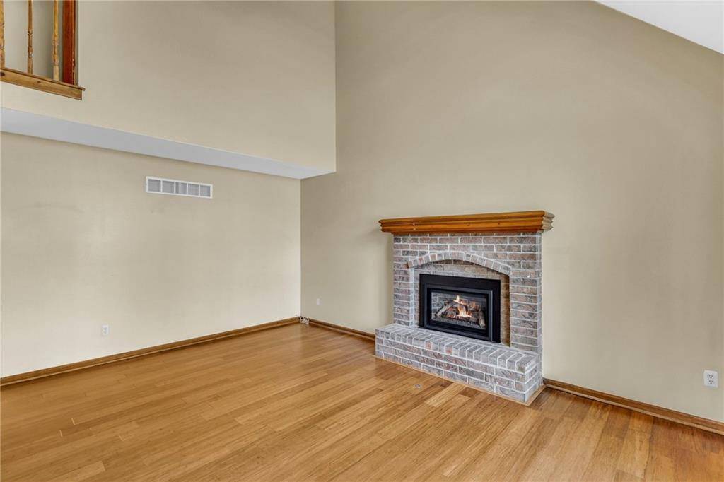 Olathe, KS 66061,162 E Nelson CIR