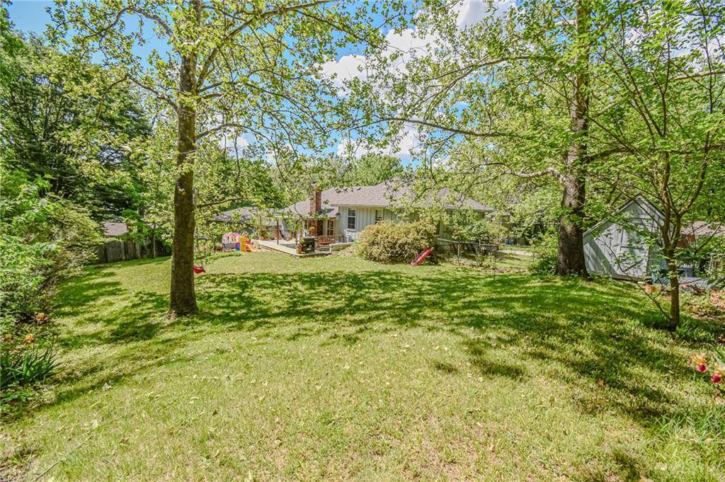 Liberty, MO 64068,1485 Hemlock DR