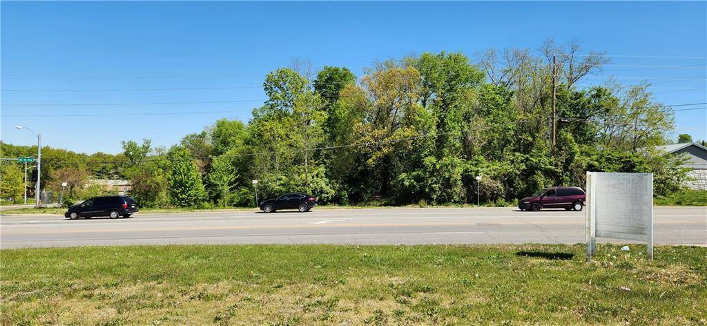 Independence, MO 64136,15010 US 40 HWY