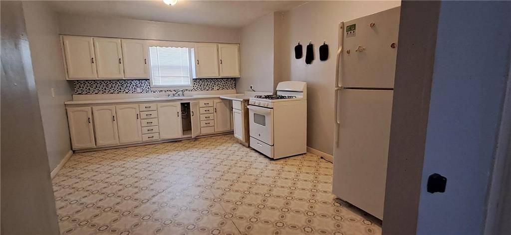 St Joseph, MO 64501,615 N 9th ST