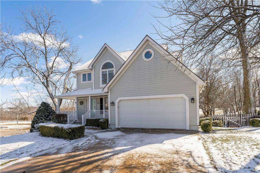 Smithville, MO 64089,101 Asher Bay ST