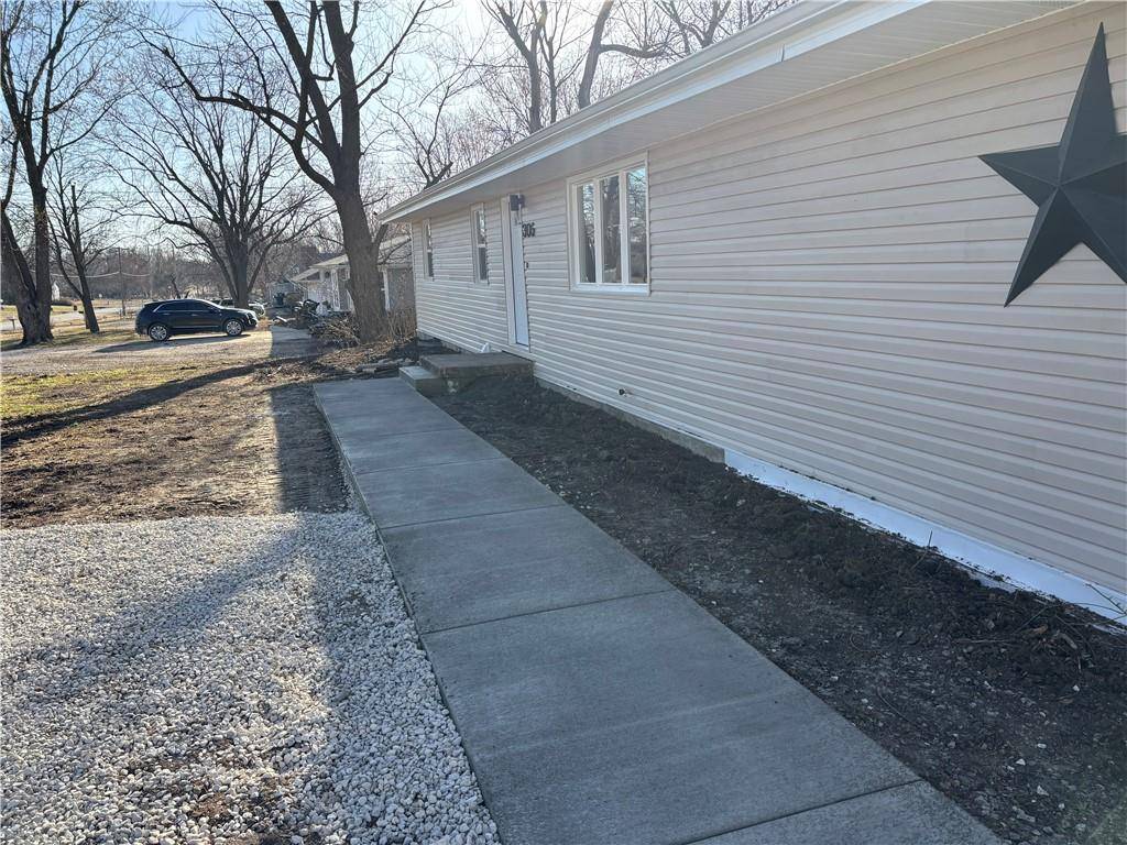 Garden City, MO 64747,305 8th ST
