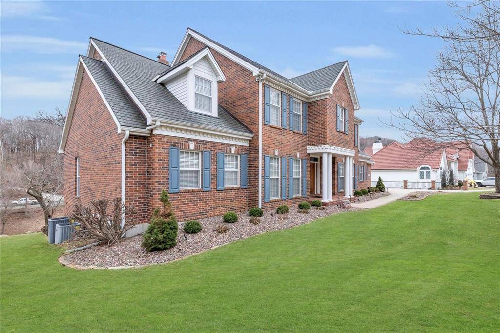 Gladstone, MO 64119,7605 N Chestnut AVE