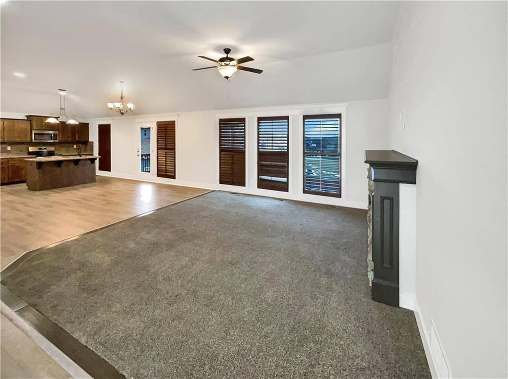 Smithville, MO 64089,13510 Forest Oaks DR
