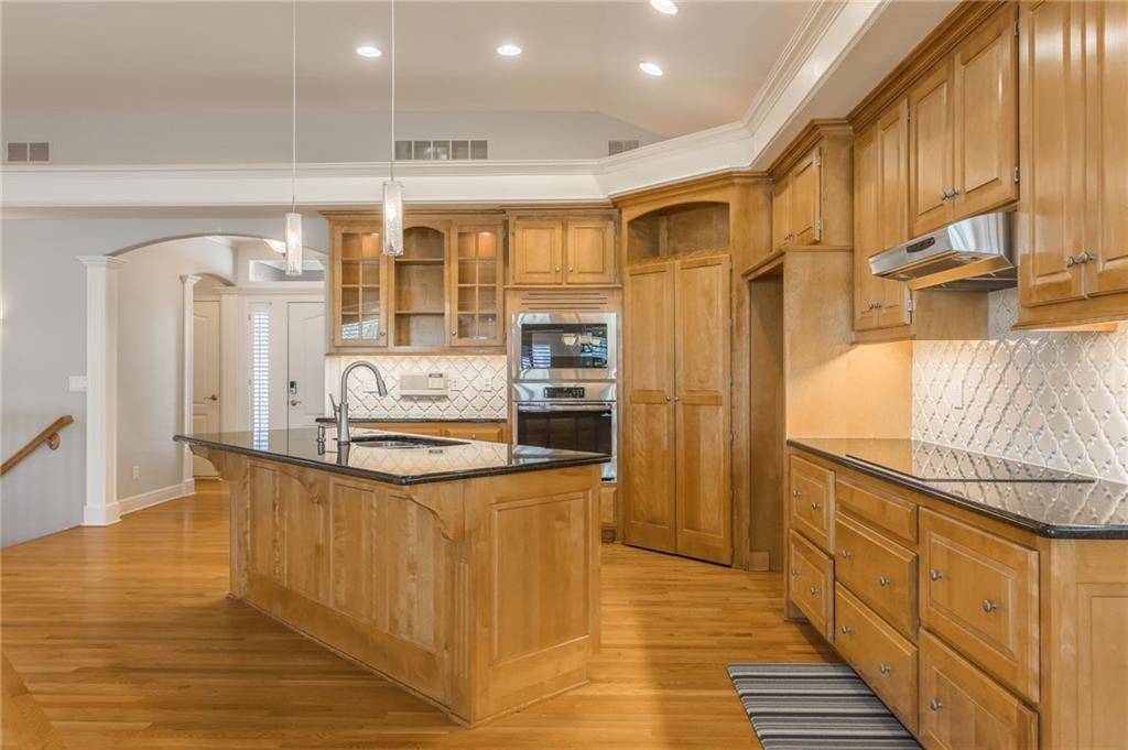 Lee's Summit, MO 64081,1421 SW Heartwood TER