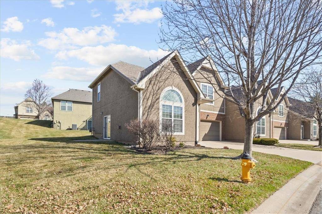 Shawnee, KS 66217,15518 W 61ST TER